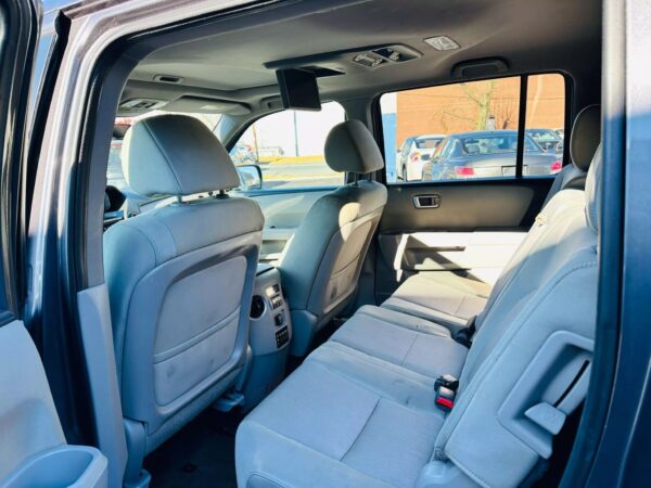 2015 Honda Pilot SE 4WD - Image 4