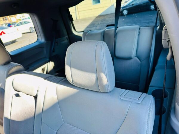 2015 Honda Pilot SE 4WD - Image 3