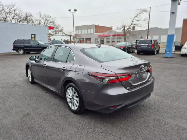 2023 Toyota Camry LE AWD - Image 10