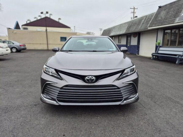 2023 Toyota Camry LE AWD - Image 7