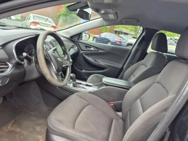 2018 Chevy Malibu LT - Image 2